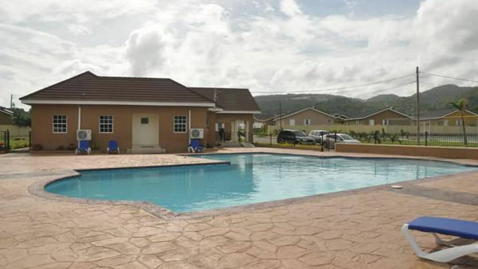 Cherry Croft Nook Ocho Rios 0*,  Giamaica